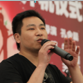 他们说她暴露